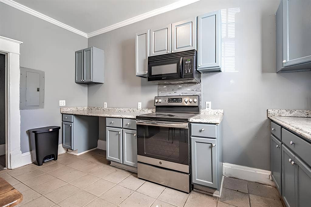7 BR in Atlanta