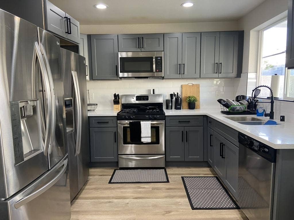 8 BR in Las Vegas