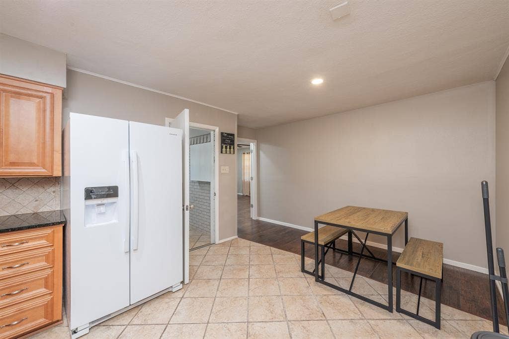 7 BR in DeSoto