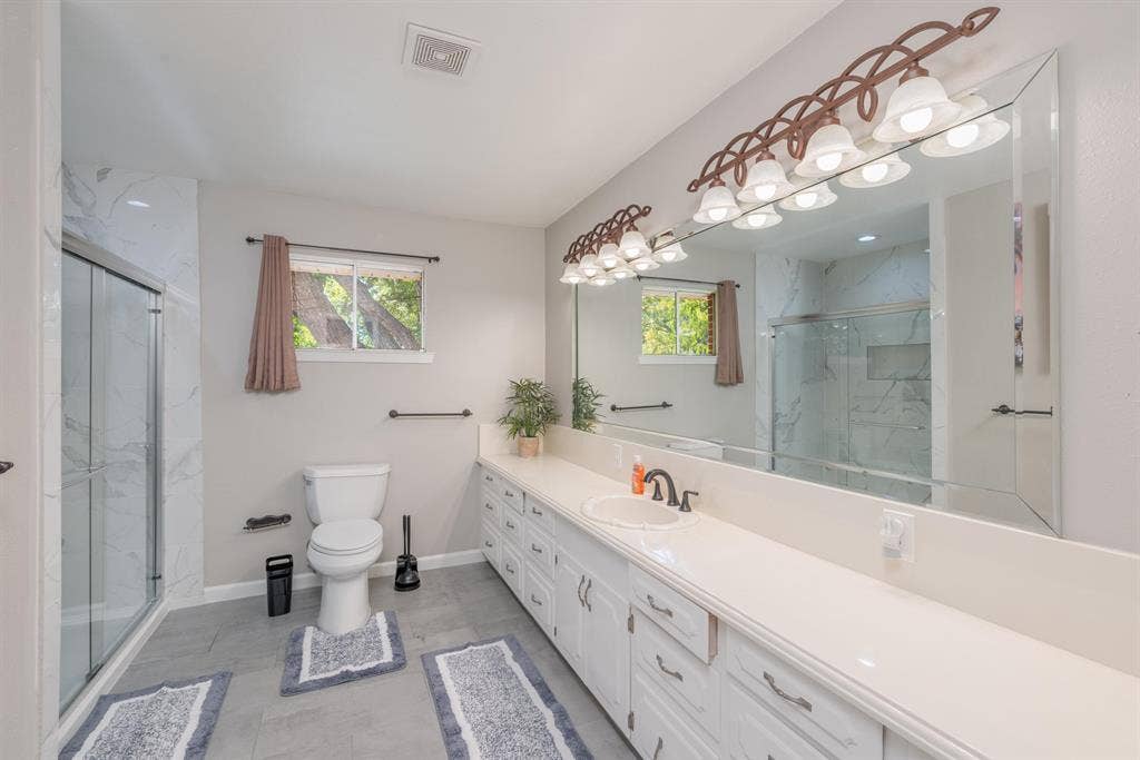 7 BR in DeSoto