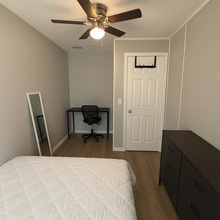 9 BR in Jacksonville