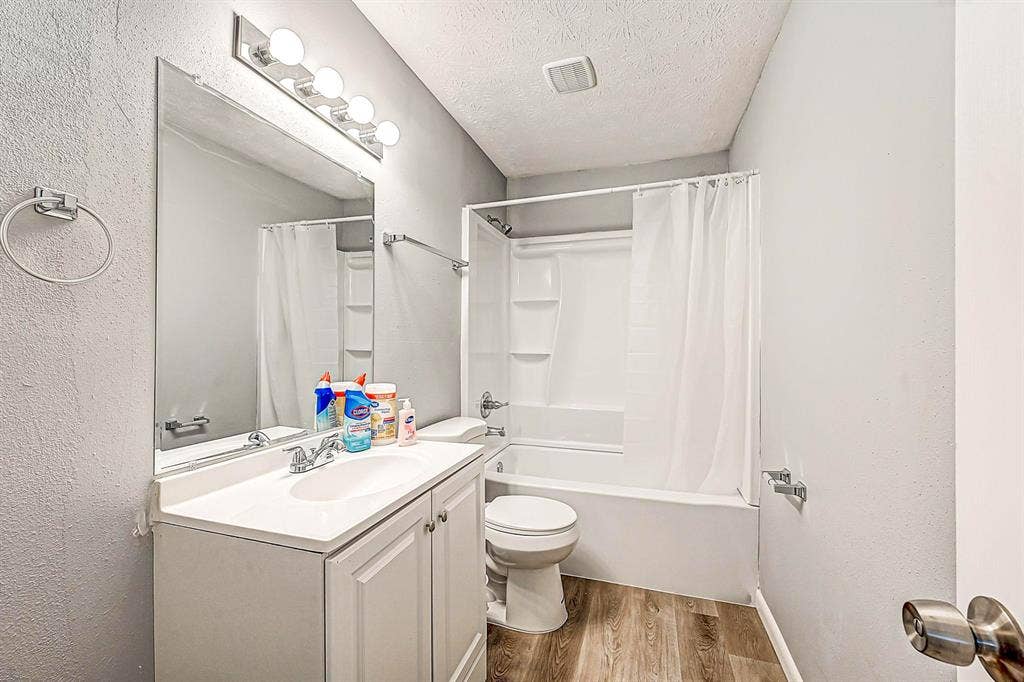 9 BR in Jacksonville
