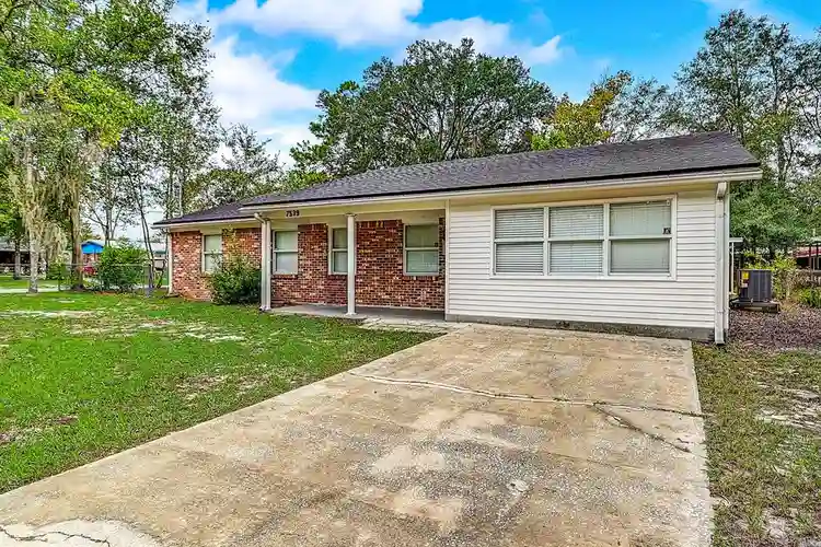 9 BR in Jacksonville
