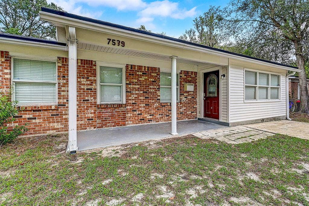 9 BR in Jacksonville