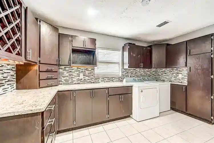 9 BR in Jacksonville