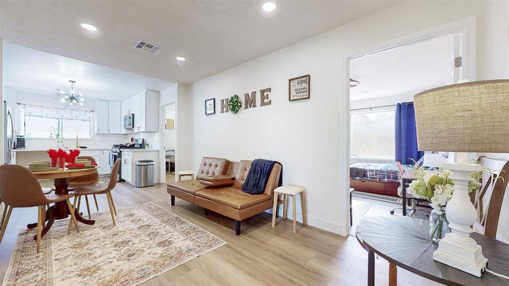 5 BR in Las Vegas