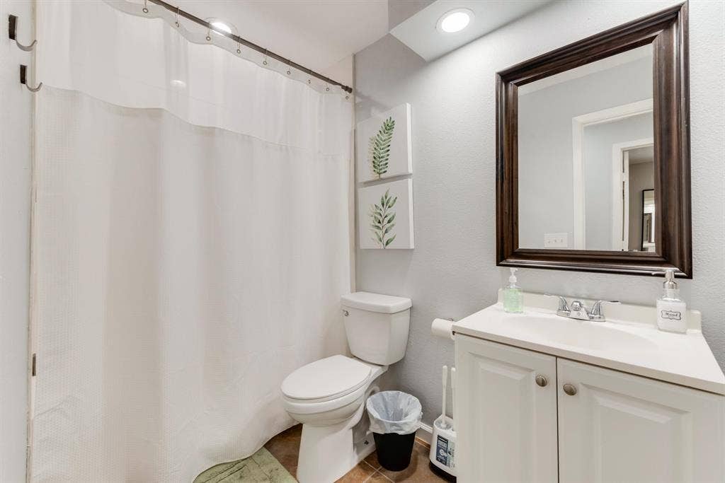 6 BR in Plano