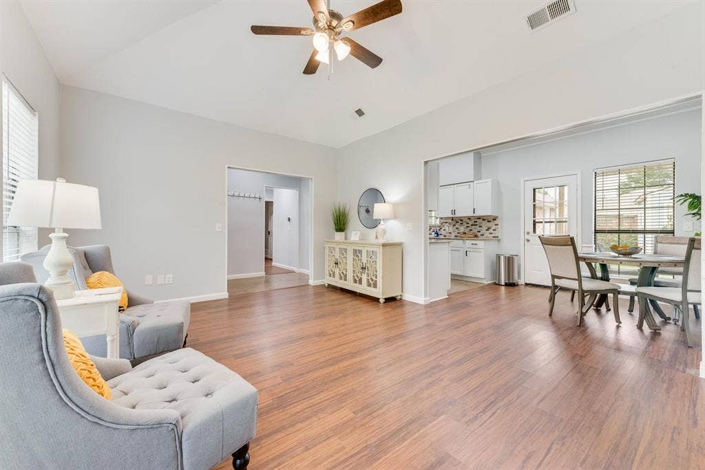 6 BR in Plano