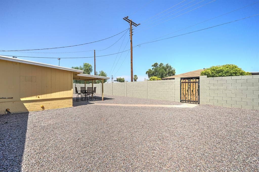 7 BR in Tempe