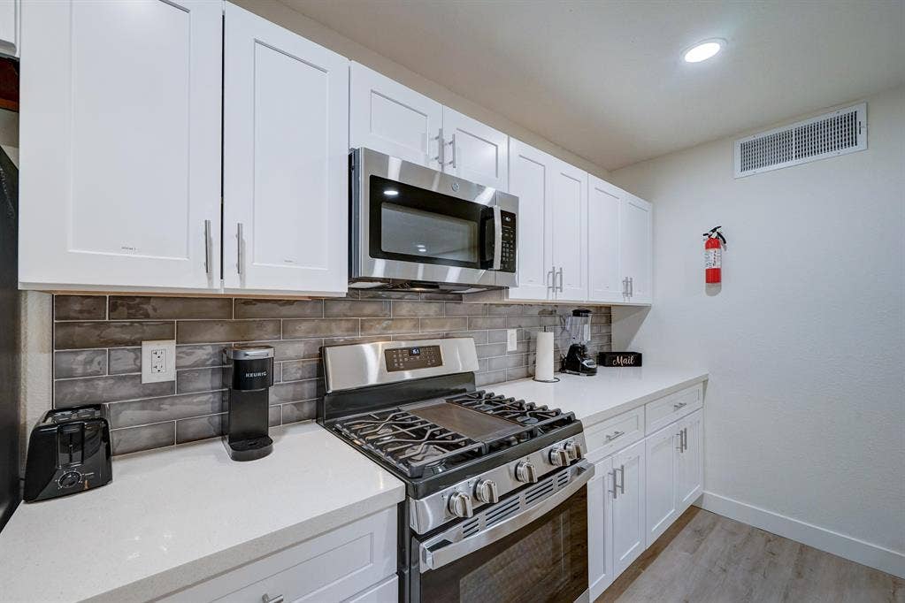 7 BR in Tempe