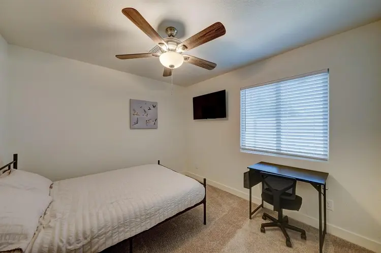 7 BR in Tempe