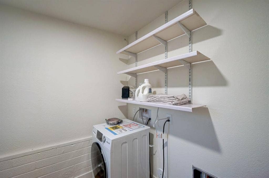 7 BR in Tempe