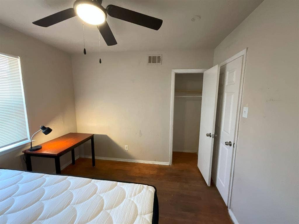 6 BR in Dallas