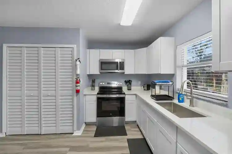 3 BR in Tampa