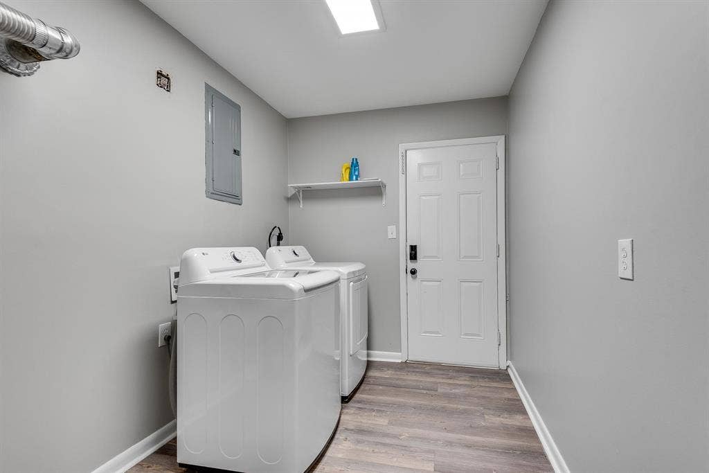 6 BR in Decatur