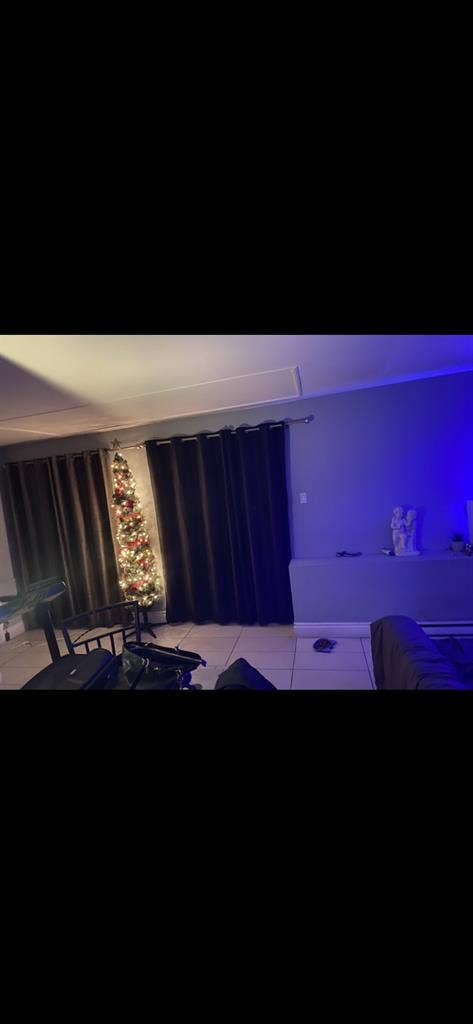 Room for rent with private bathroom