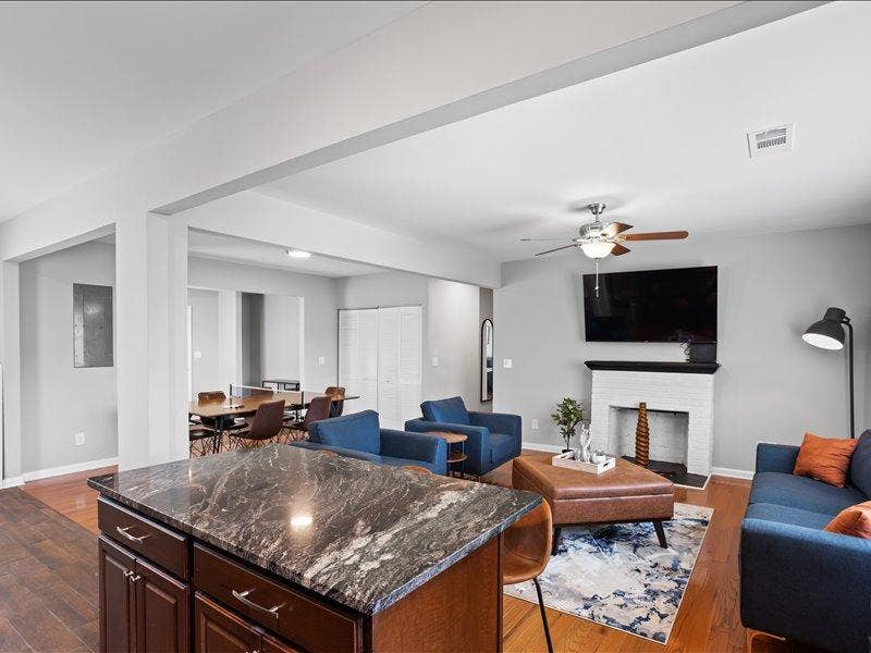 4 BR in Atlanta