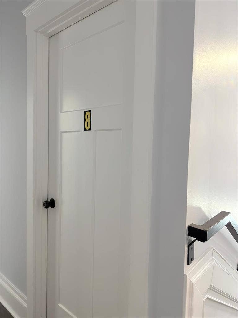6 BR in Indianapolis