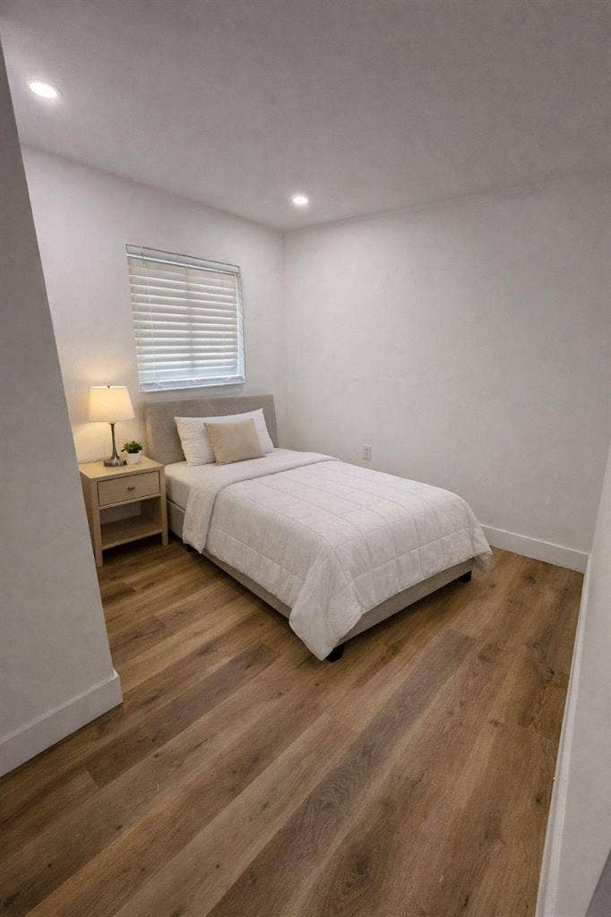 3 BR in Miami