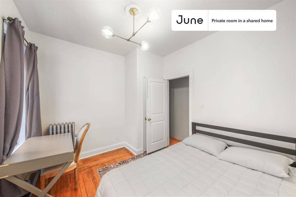 3 BR in New York City
