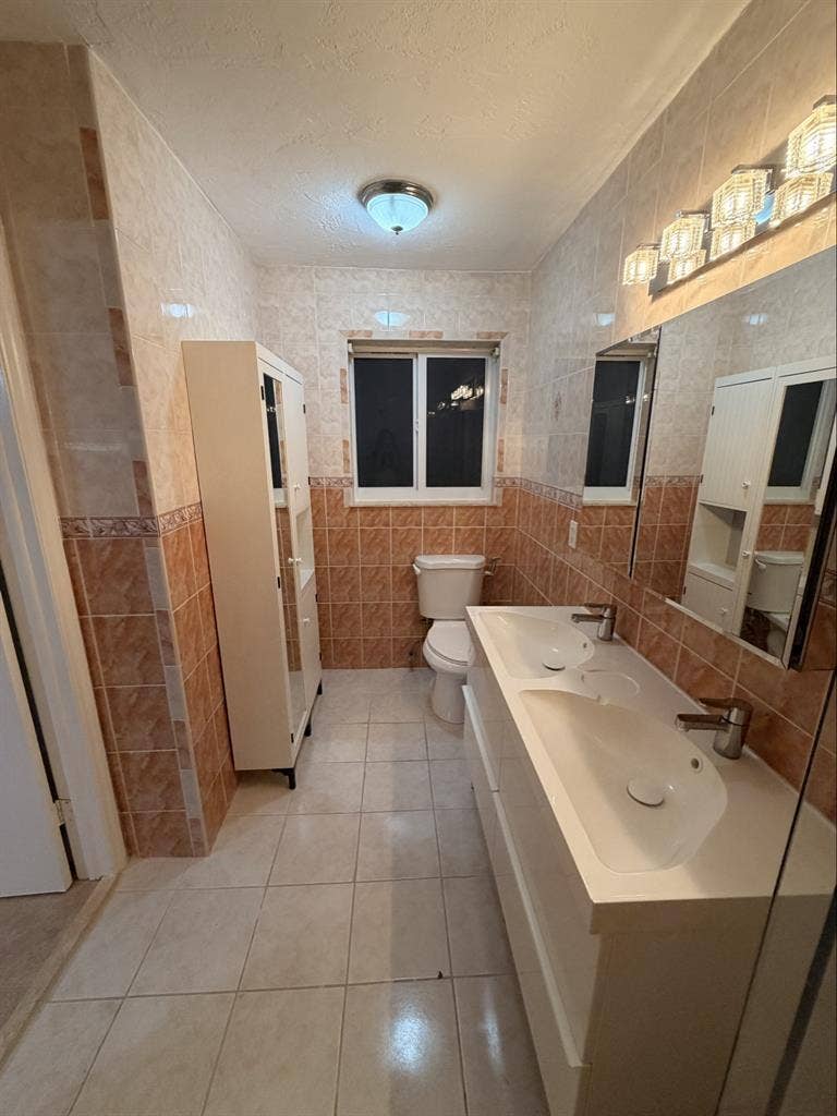 LUXURY SPACIOUS STUDIO IN KENDALLL