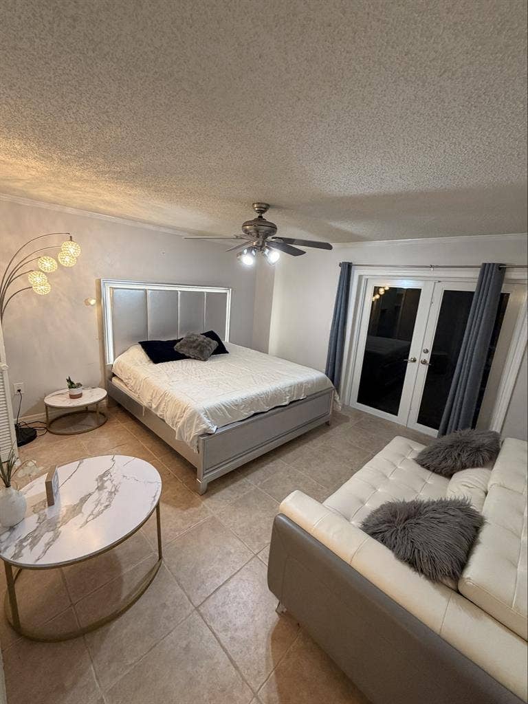 LUXURY SPACIOUS STUDIO IN KENDALLL