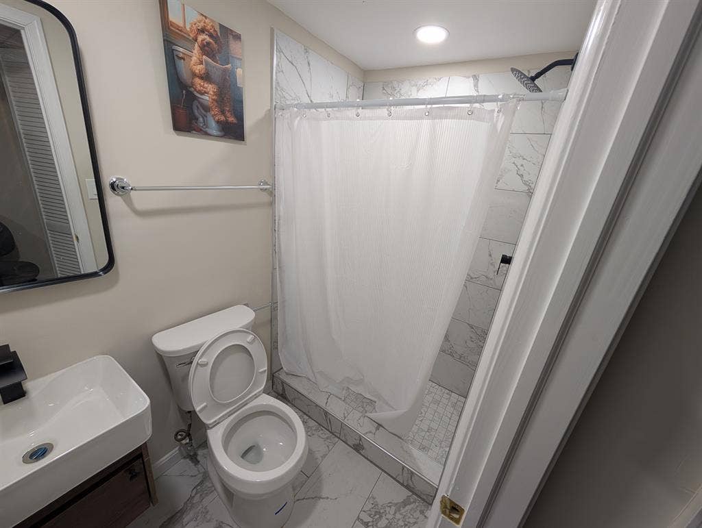 Cozy looking room close to a metro