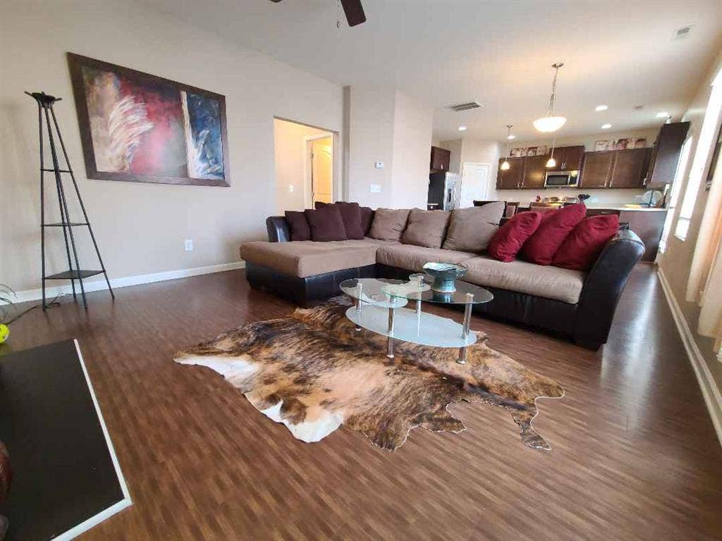 3 BR in Durham