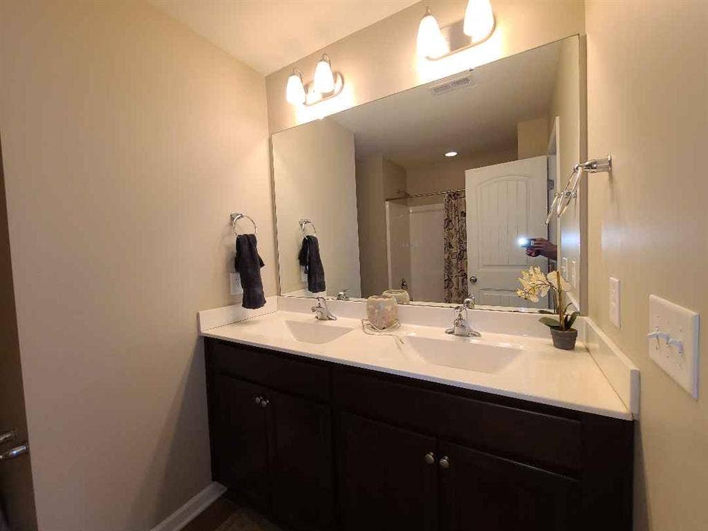 3 BR in Durham