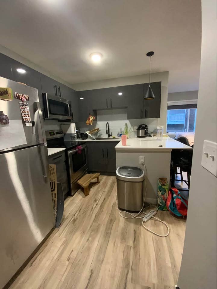 Sublease (04/01-07/31)