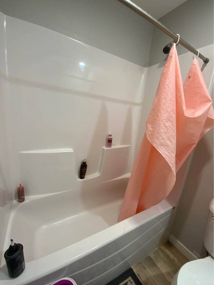Sublease (04/01-07/31)