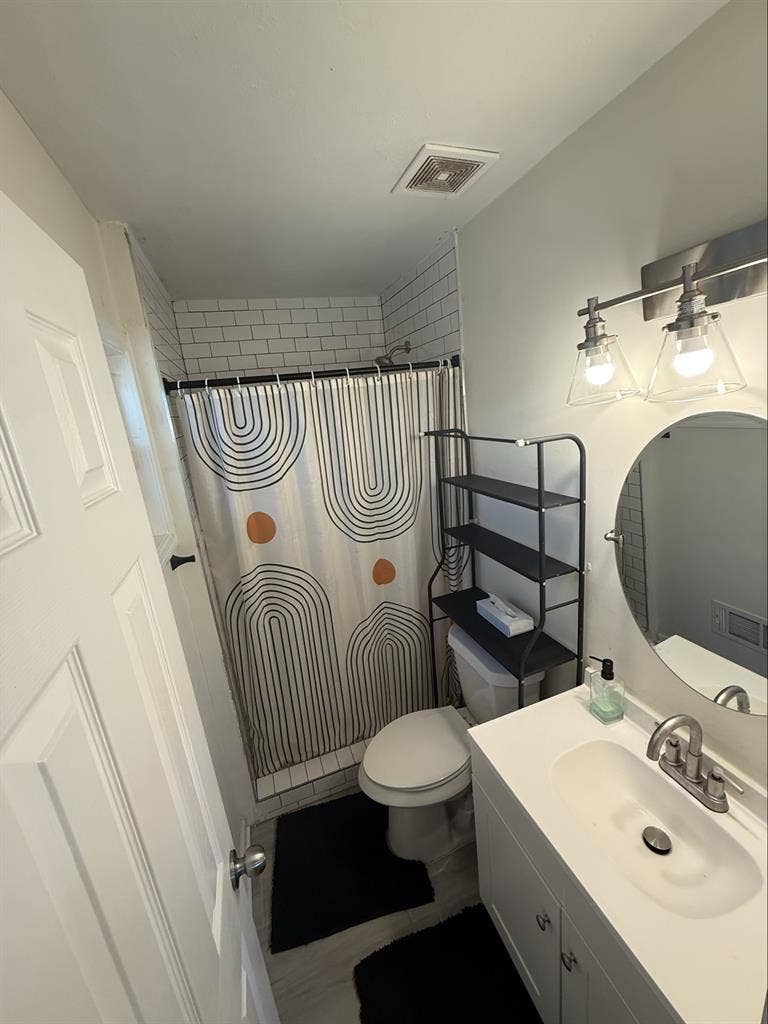 Private Master Bedroom for rent.