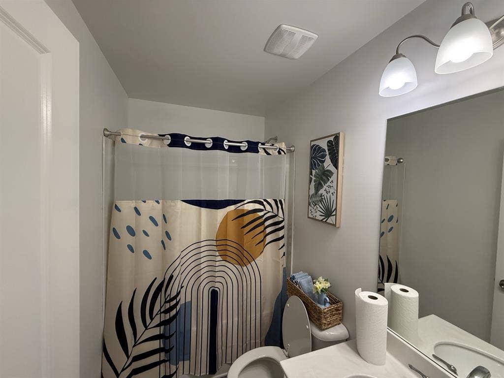 Private Bedroom for rent