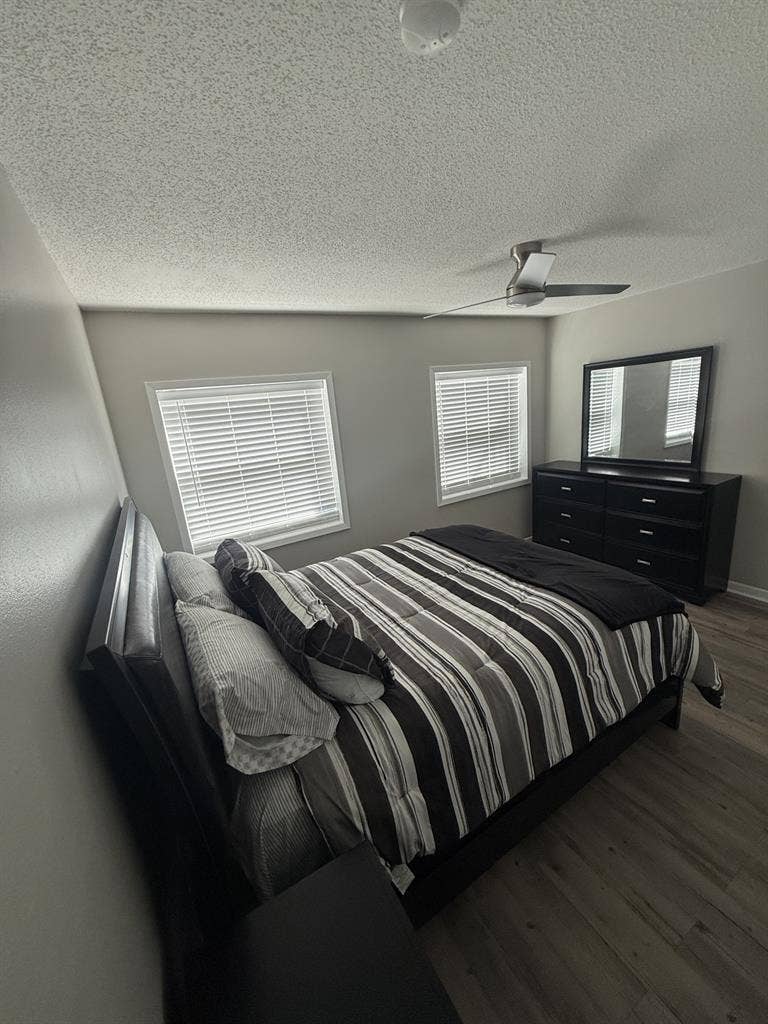 Queen Size Private Bedroom & Bath