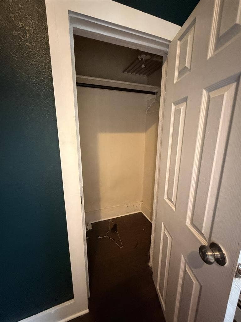 Room for rent in Historic OCC