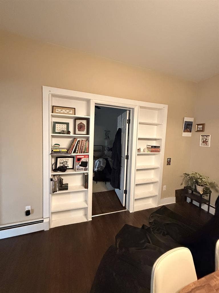 Room for rent in Historic OCC