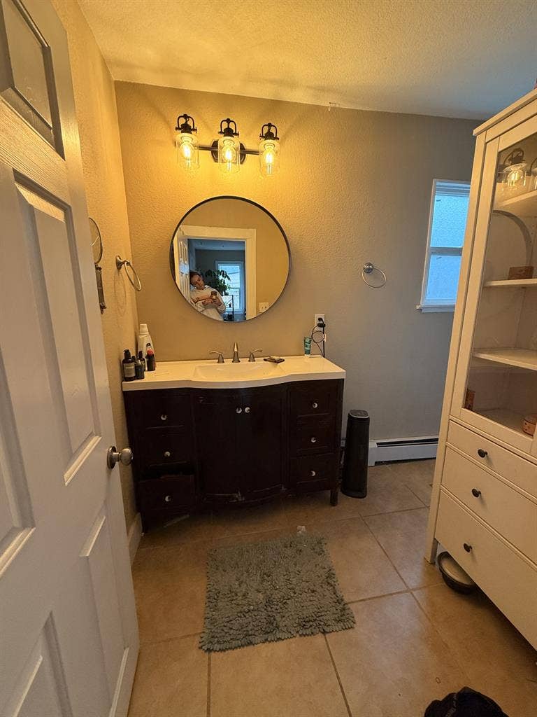 Room for rent in Historic OCC