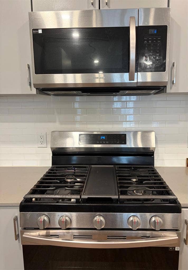 Luxury 1 Bed 1Bath pet friendly Apt