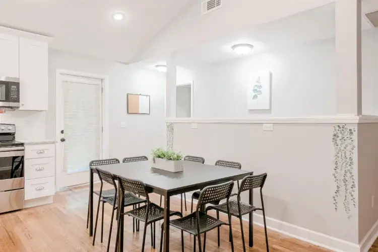 6 BR in Atlanta