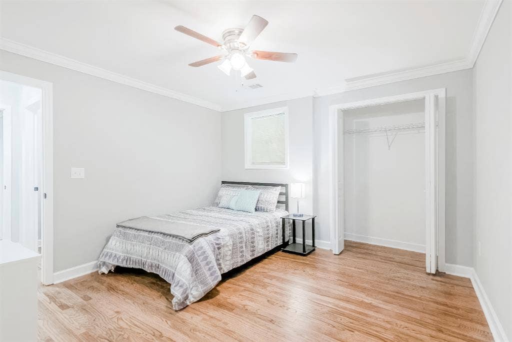 6 BR in Atlanta
