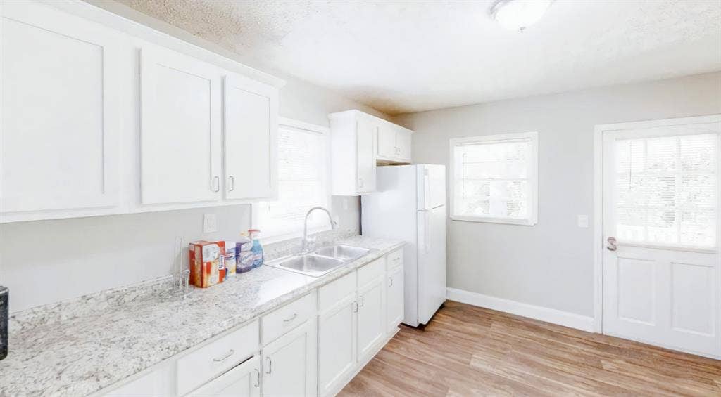 7 BR in Atlanta