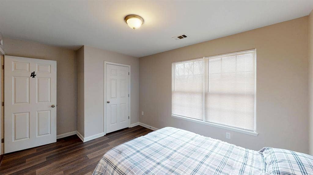 4 BR in Atlanta
