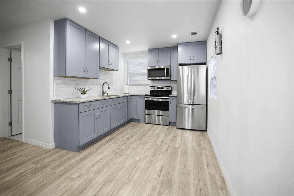 6 BR in Tampa