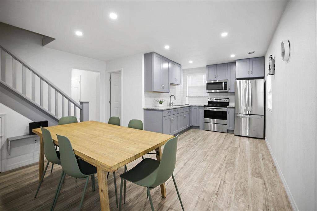 6 BR in Tampa