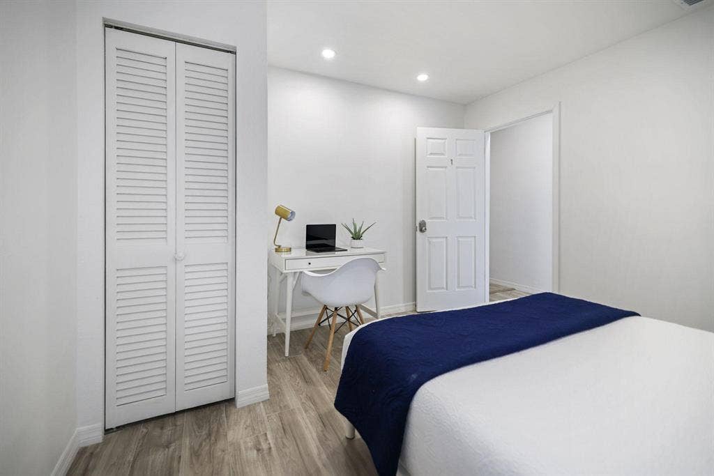 6 BR in Tampa