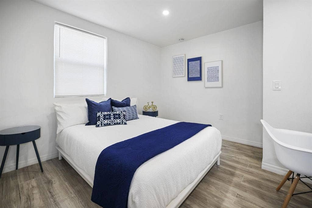 6 BR in Tampa