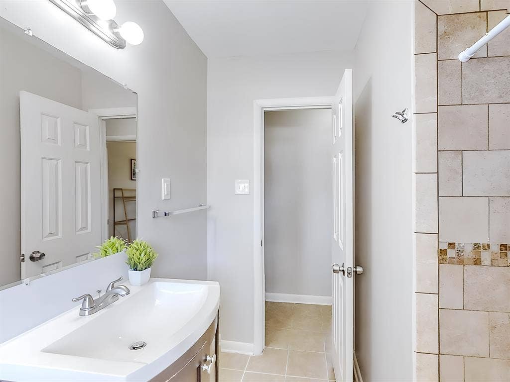 9 BR in Atlanta
