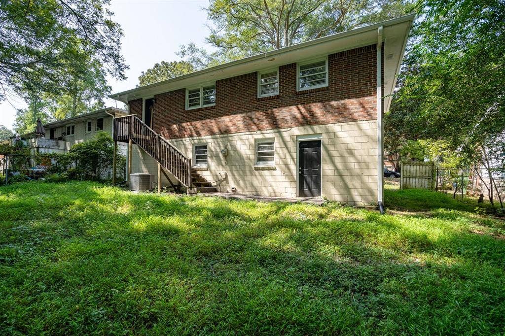 7 BR in Atlanta