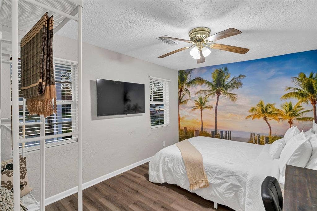 5 BR in Houston
