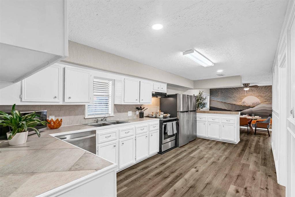 5 BR in Houston